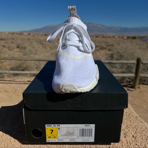 🎉‼️PARTY DROP‼️🎉Adidas NMD R1 PK - “Japan Triple White Primeknit” - Picture 13 of 14